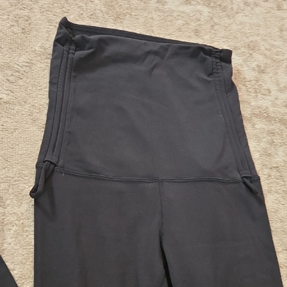 Lululemon Athletica Black Leggings Full Length Size 6 - Picture 3 of 7